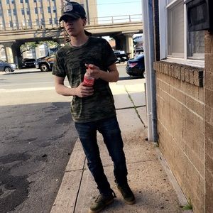 Meet your Posher, Joseluis